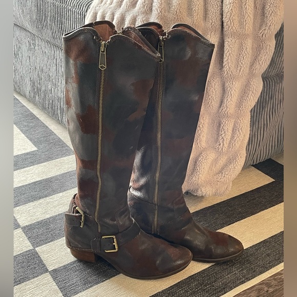 Donald J Pliner Brown Leather Buckle Zipper Design Knee Boots - Picture 2 of 5